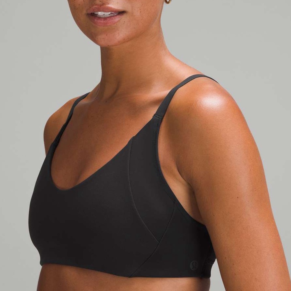 Lululemon everlux with mesh black bra